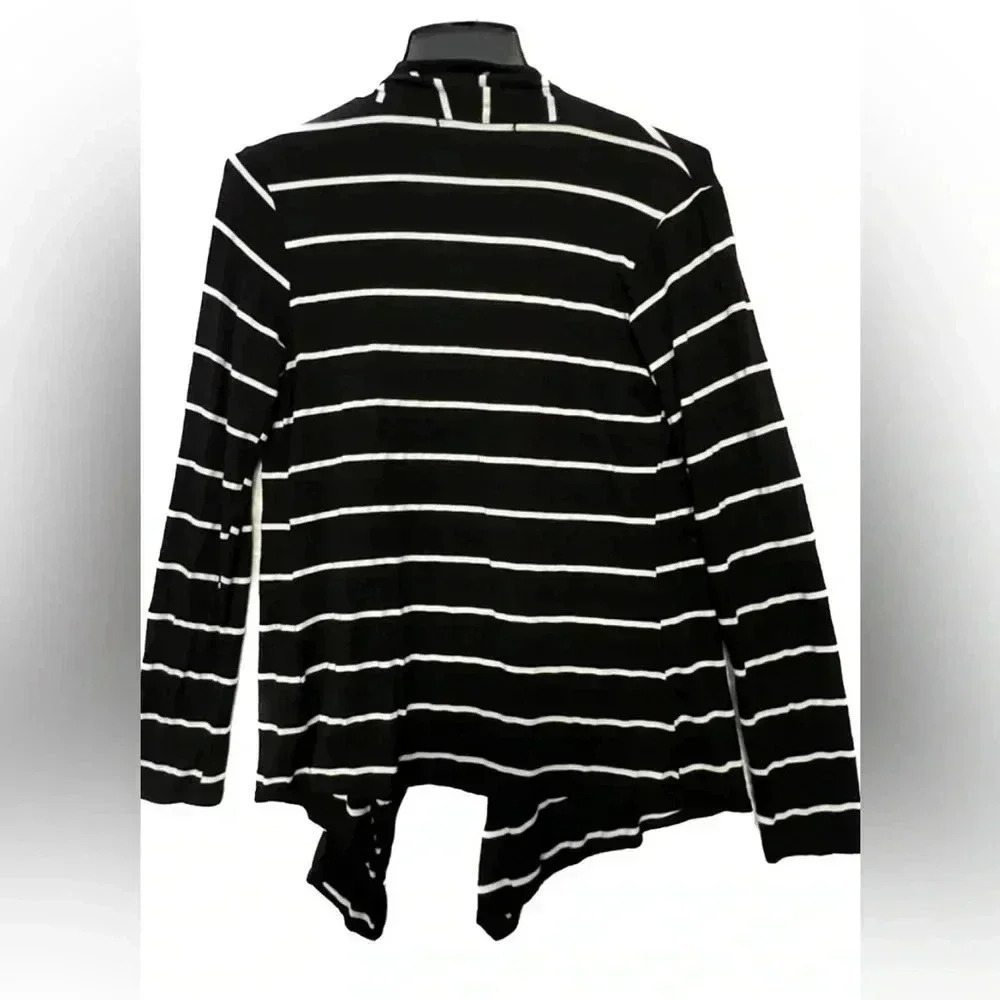 Malloy Black & White Cardigan Medium - Picture 3 of 8